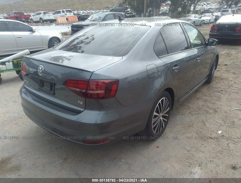 3VWD17AJ4GM329447