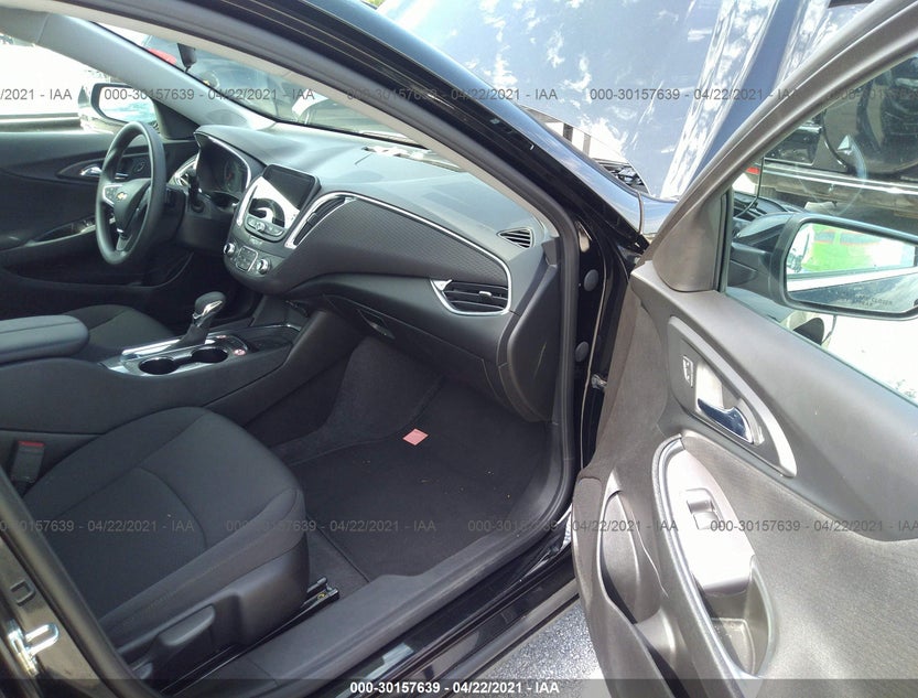 1G1ZD5ST2MF063502