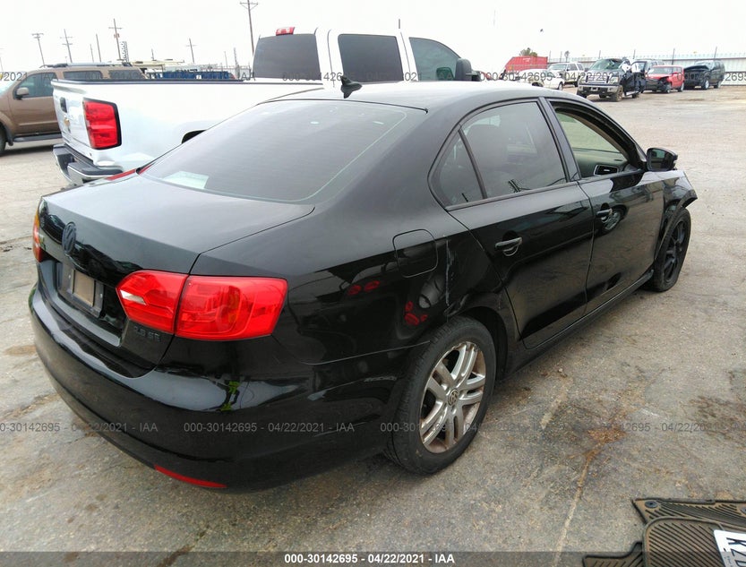 3VWDX7AJ4CM390497