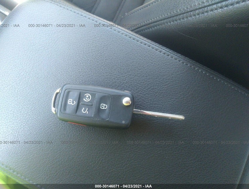 1VWCM7A32EC026265