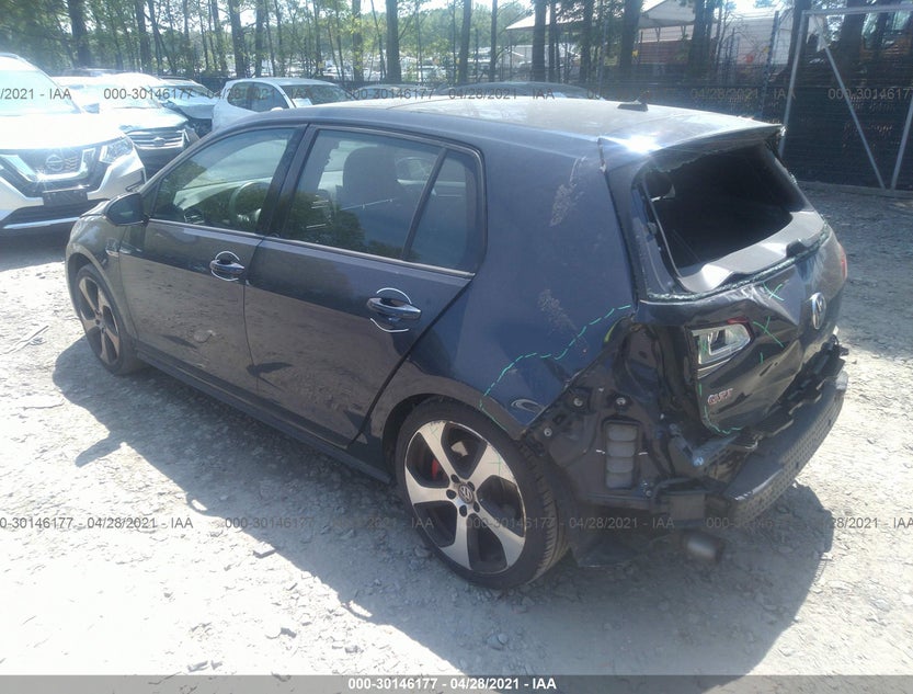 3VW547AU7HM011040