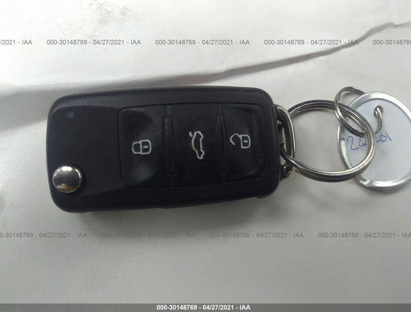 3VW2K7AJ4EM224201
