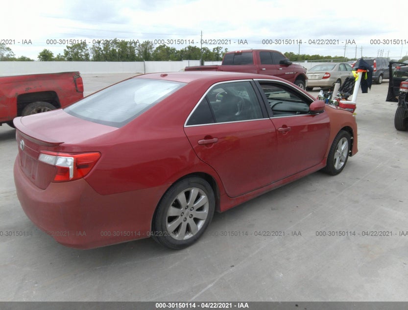 4T1BF1FK9CU557648