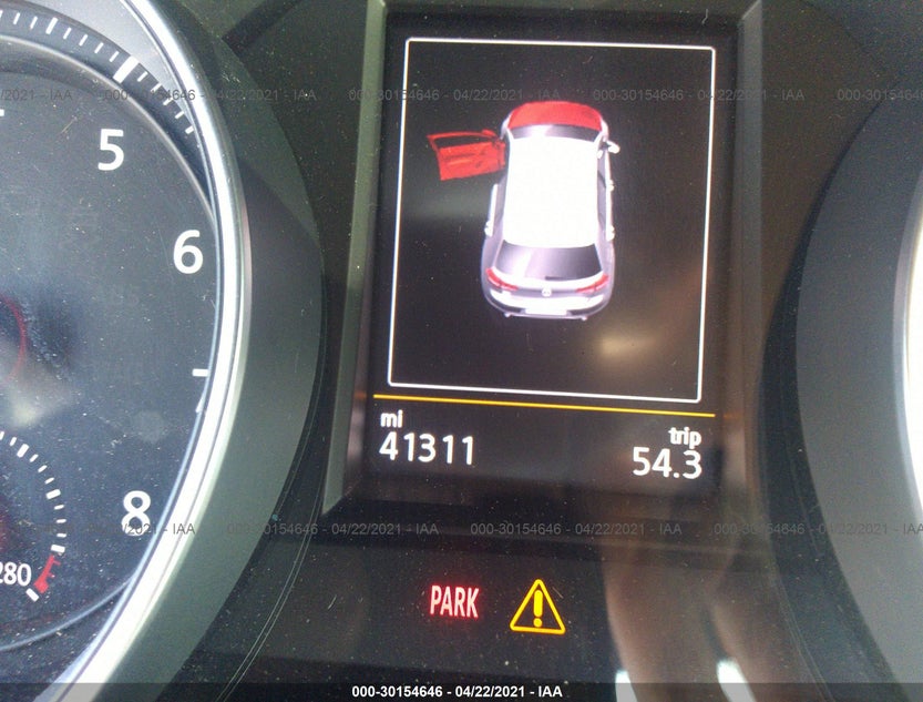 3VW5T7AU5FM013904
