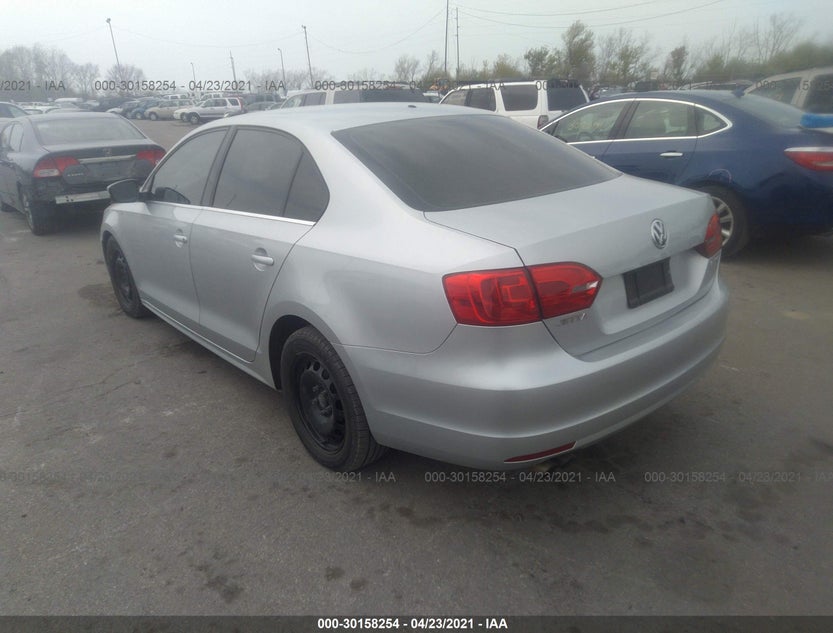 3VWDX7AJ4DM406067