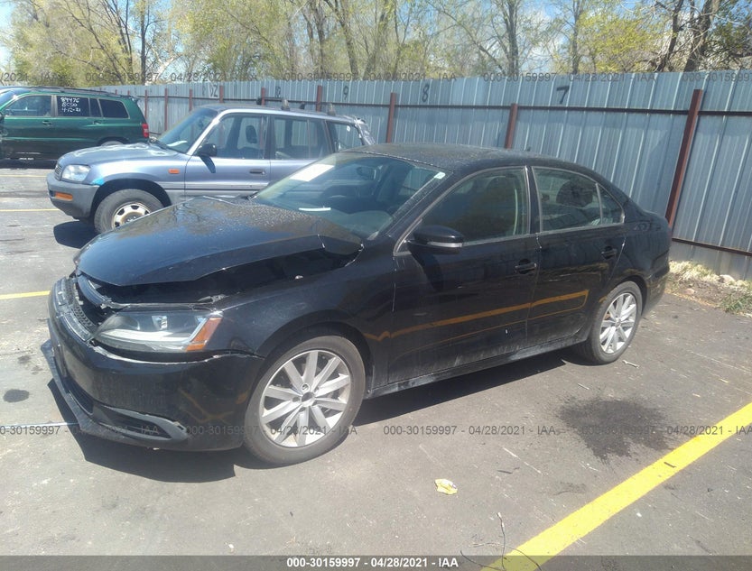3VWDX7AJ0CM111496