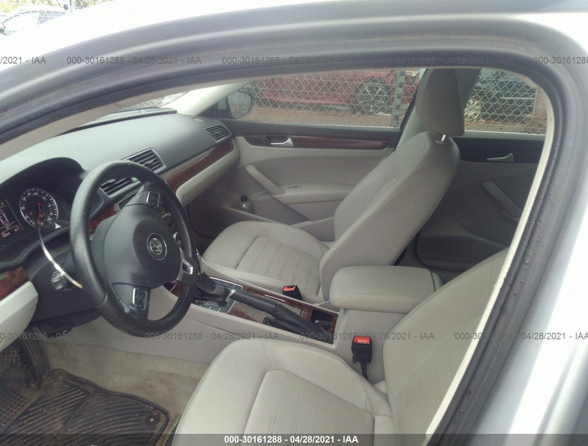 1VWCH7A39CC027429