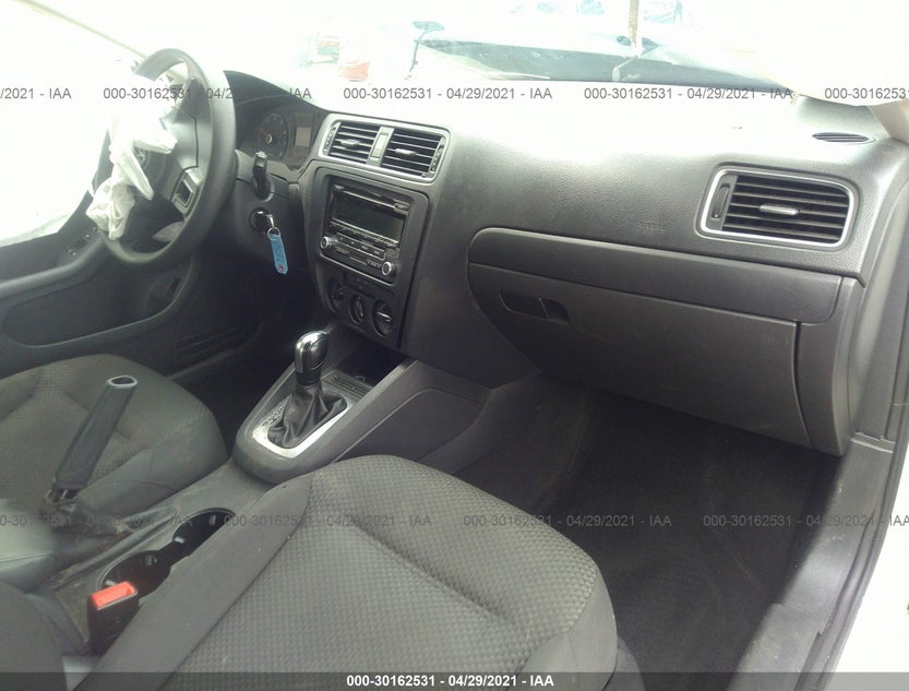 3VW2K7AJ5EM207455