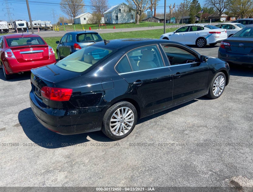 3VW3L7AJ7EM429285
