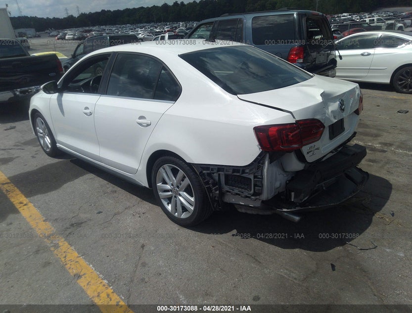 3VW5S7AJ4DM299282