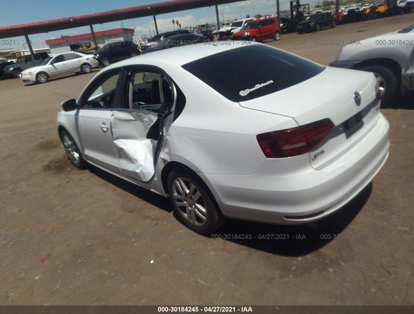 3VW2B7AJ2HM351002