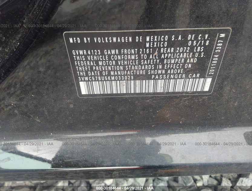 3VWC57BU5KM033029