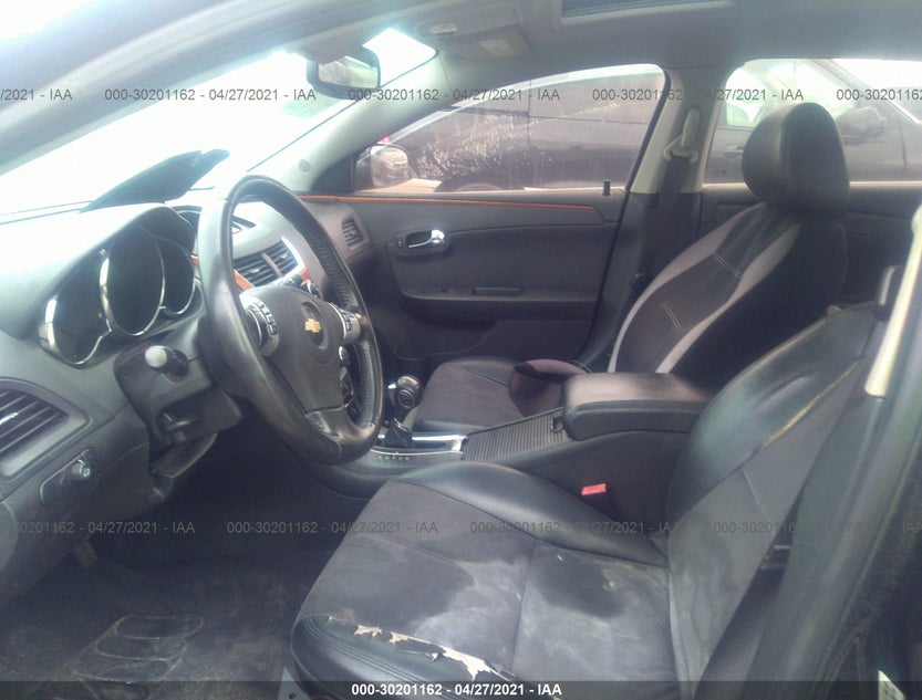 1G1ZD5EU8CF118554