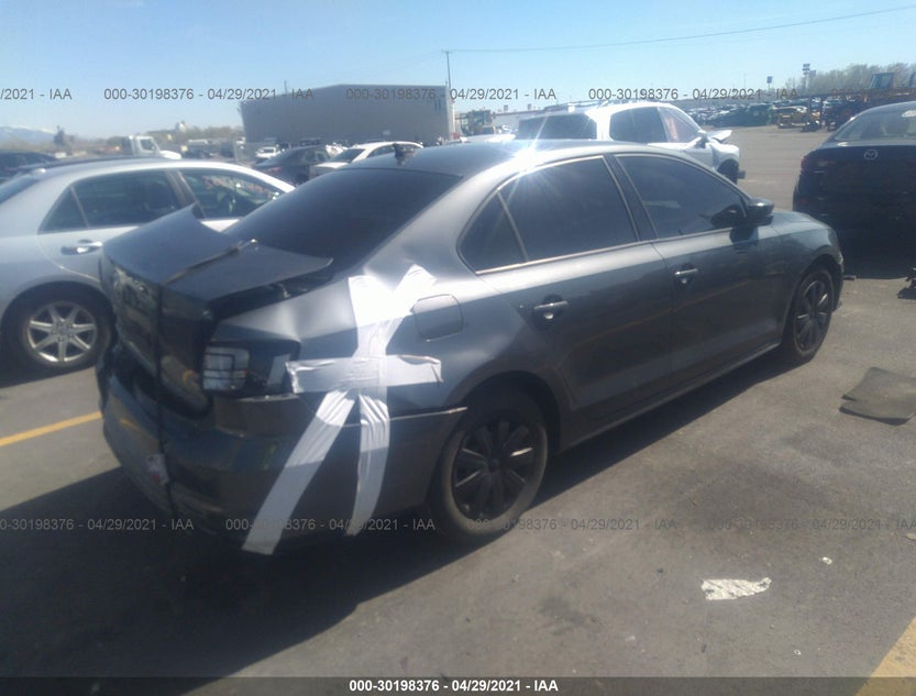 3VW167AJ5GM287861