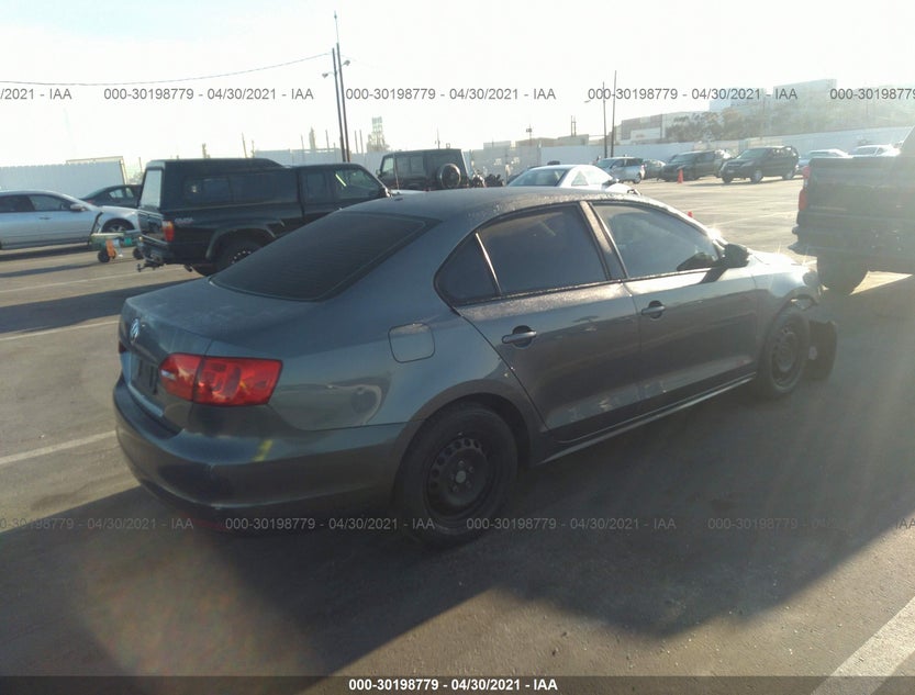 3VW2K7AJ0EM248205