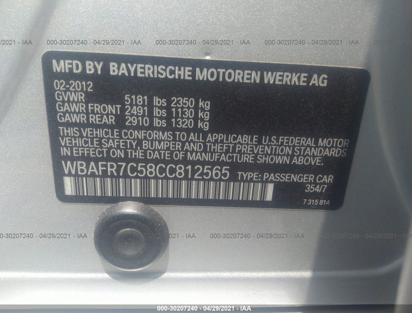WBAFR7C58CC812565