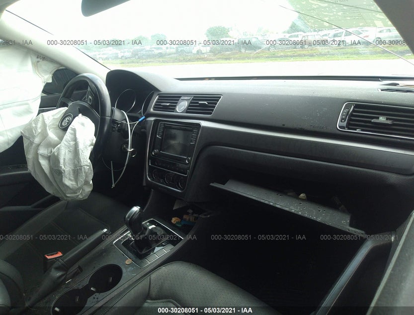 1VWDT7A3XHC001402