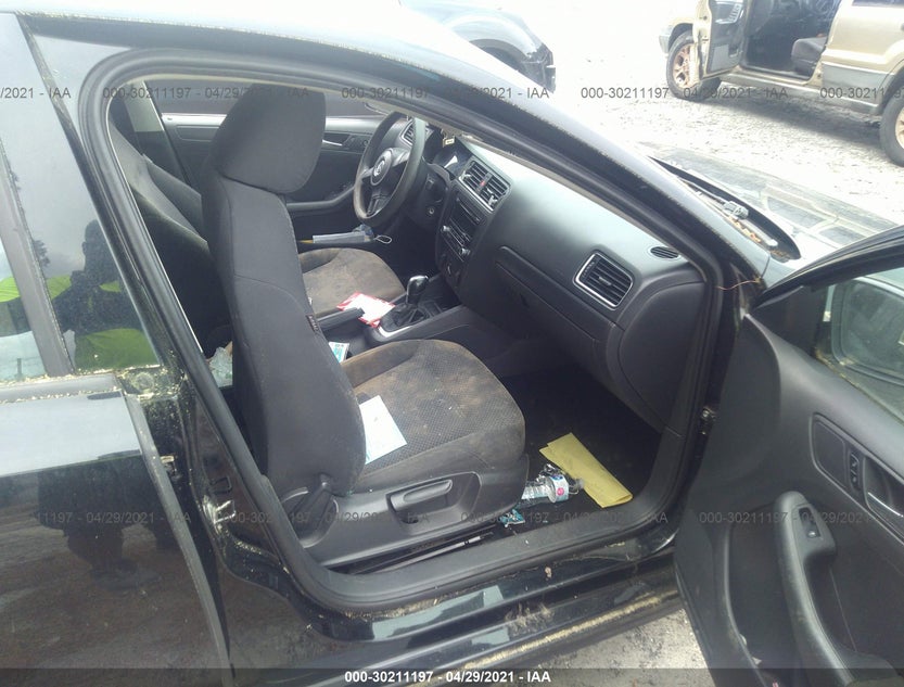 3VW2K7AJ2CM466952