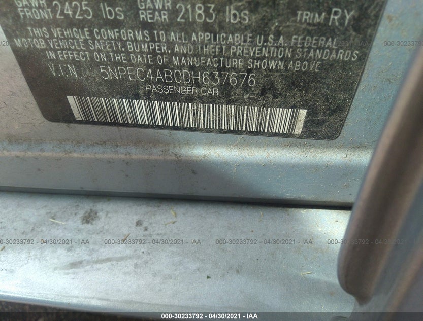 5NPEC4AB0DH637676