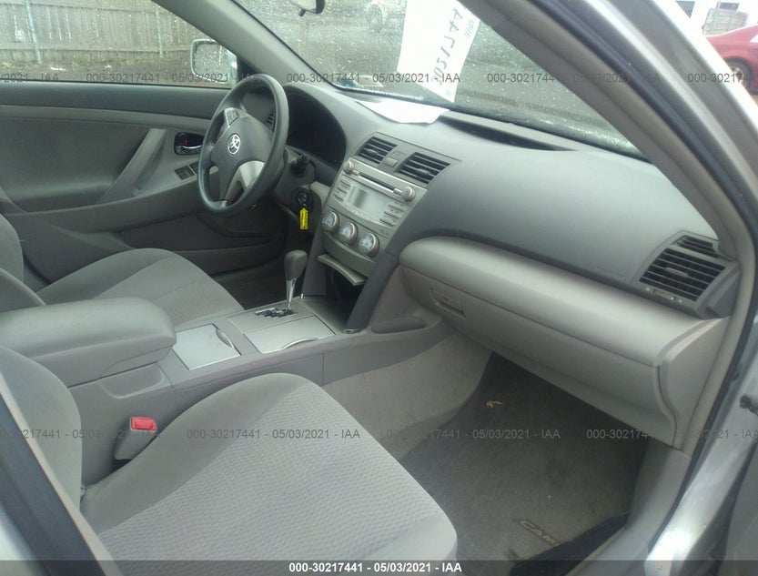 4T1BF3EK5AU105206