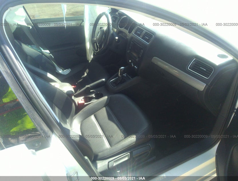 3VWD17AJ0FM356126