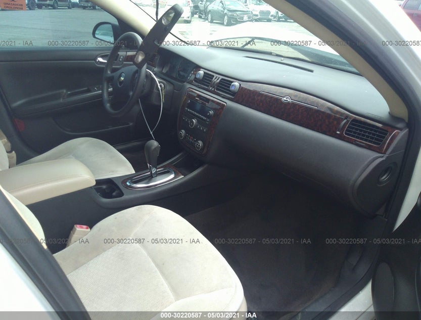 2G1WB5E30F1170093