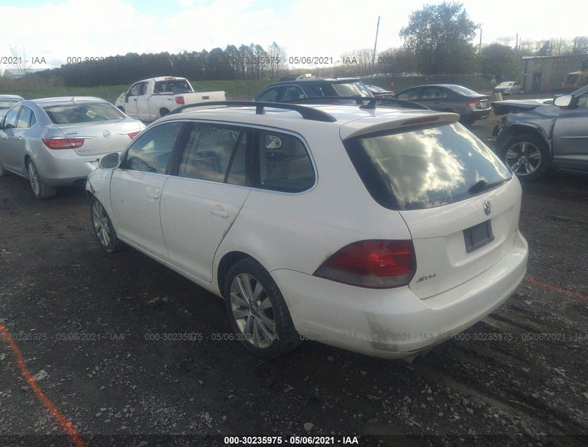 3VWML7AJ8CM702042