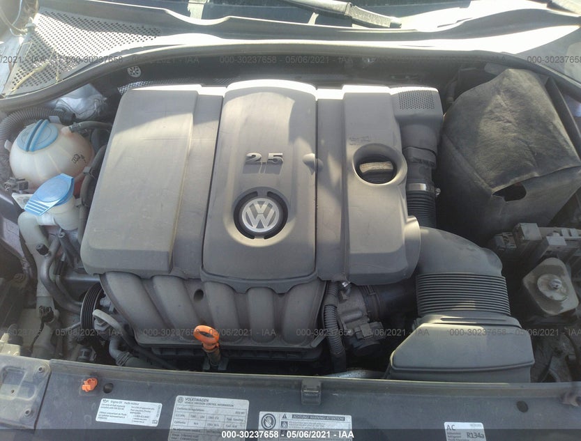 1VWAH7A38CC102273