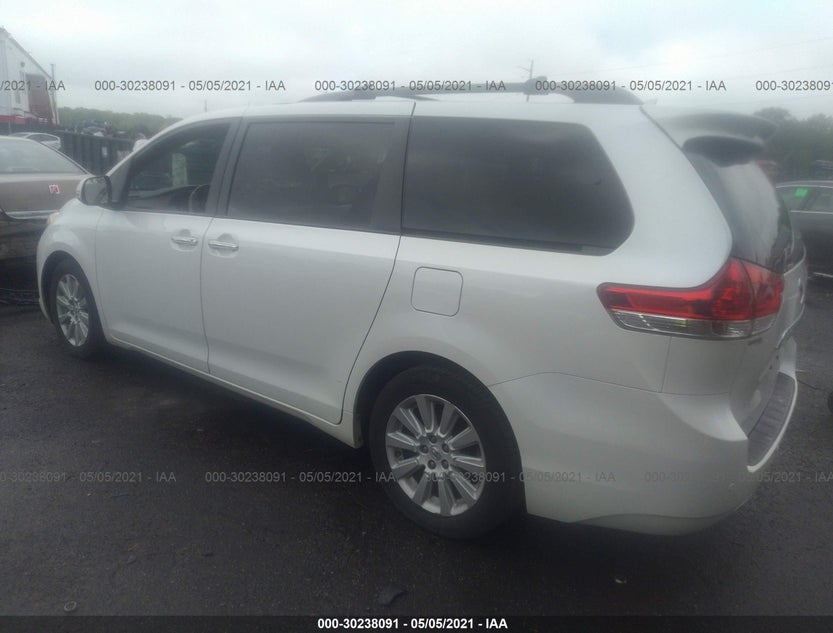 5TDYK3DC8DS330040