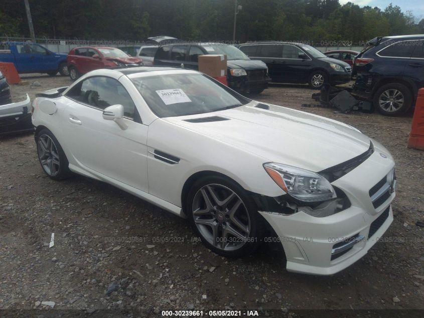 VIN WDDPK5HA2GF115778 2016 Mercedes-Benz SLK-Class,... no.1