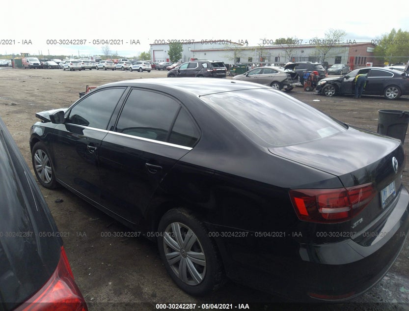 3VW2B7AJXHM265789