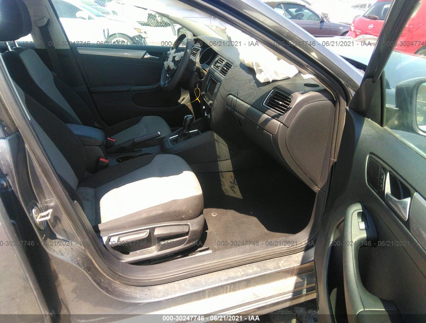 3VW2B7AJ6HM237973