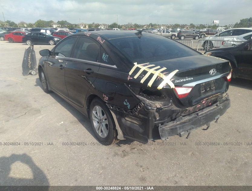 5NPEB4AC8DH724060