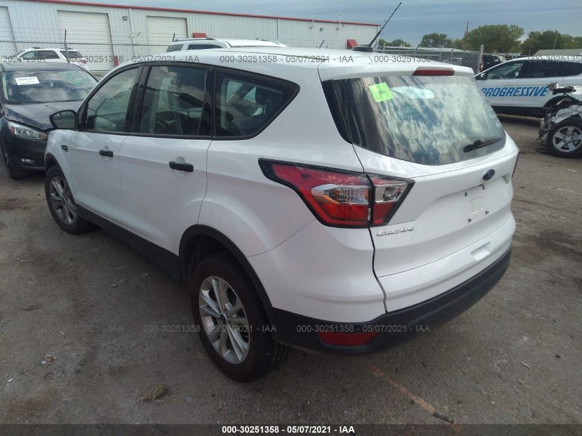 2017 Ford Escape S VIN: 1FMCU0F78HUE16657 Lot: 30251358