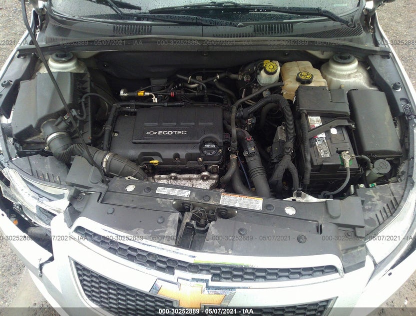 1G1PC5SB9E7270871