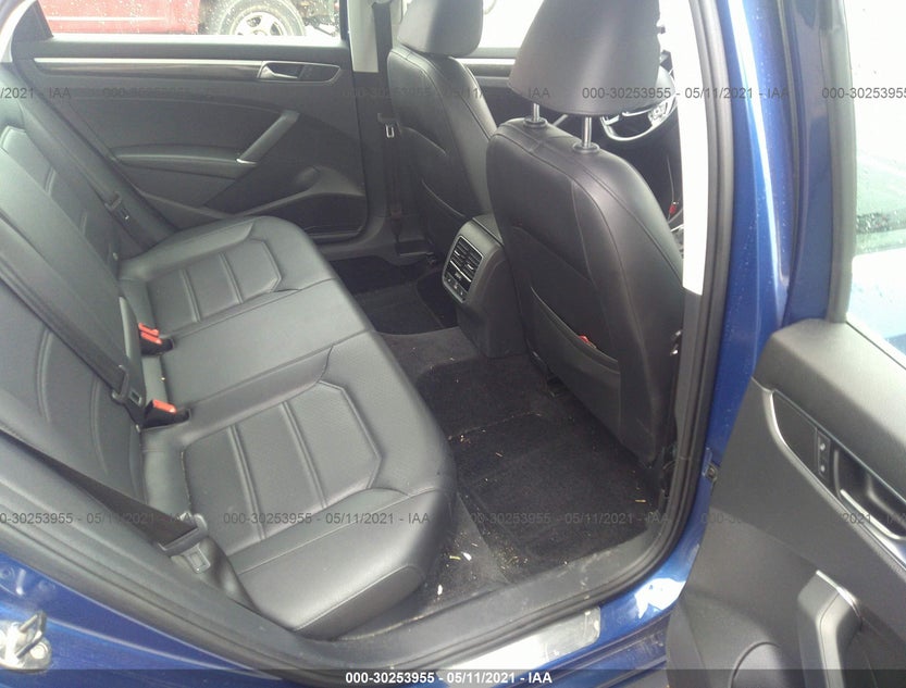 1VWBS7A31GC069077