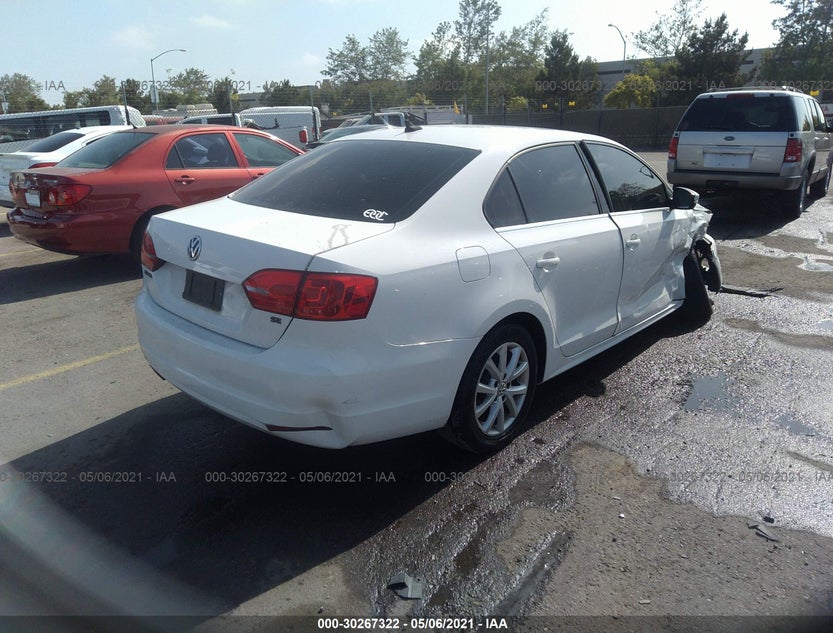 3VWD17AJ5EM361370