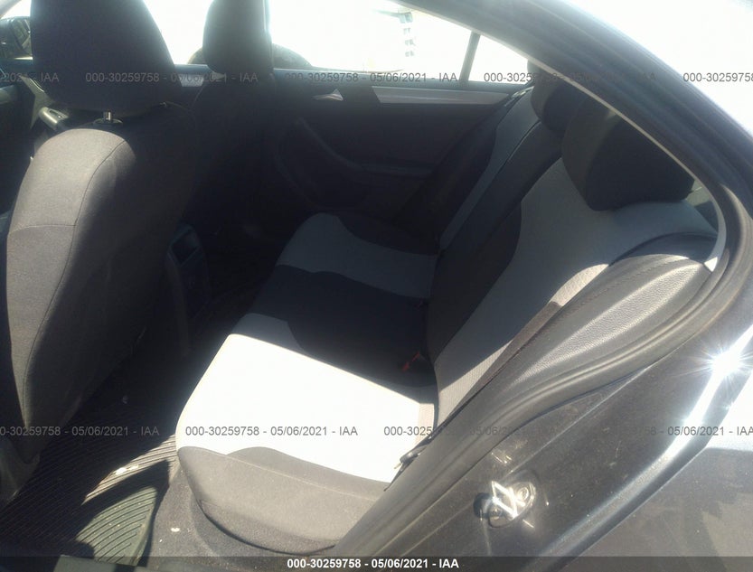3VW167AJ8HM366006