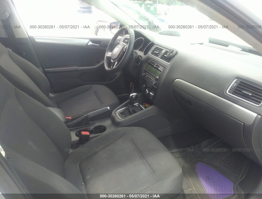 3VWD17AJ7FM251325