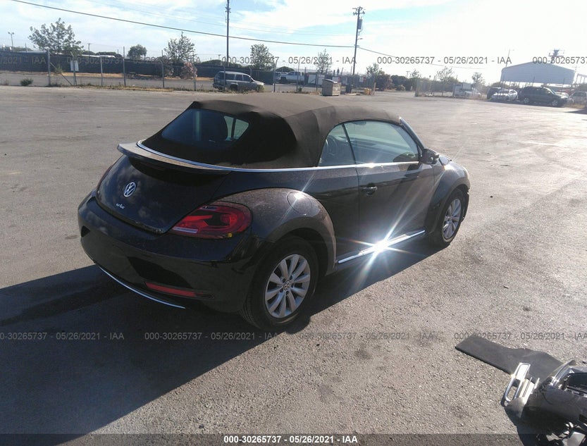 3VW5DAAT7JM511614