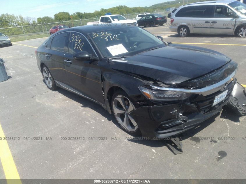 2018 Honda Accord Touring 2.0T VIN: 1HGCV2F93JA051778 Lot: 30268712