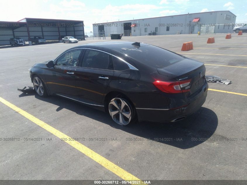 2018 Honda Accord Touring 2.0T VIN: 1HGCV2F93JA051778 Lot: 30268712