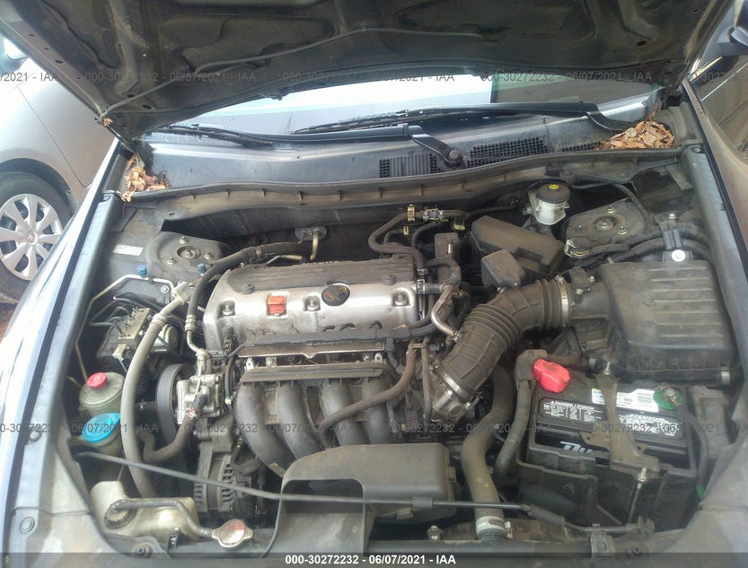 1HGCP2F68CA073102