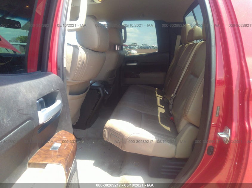 2007 Toyota Tundra Limited 5.7L V8 VIN: 5TFBV581X7X015885 Lot: 30289217