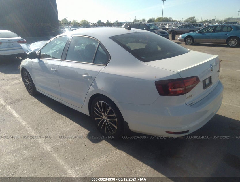 3VWD17AJ9GM321411