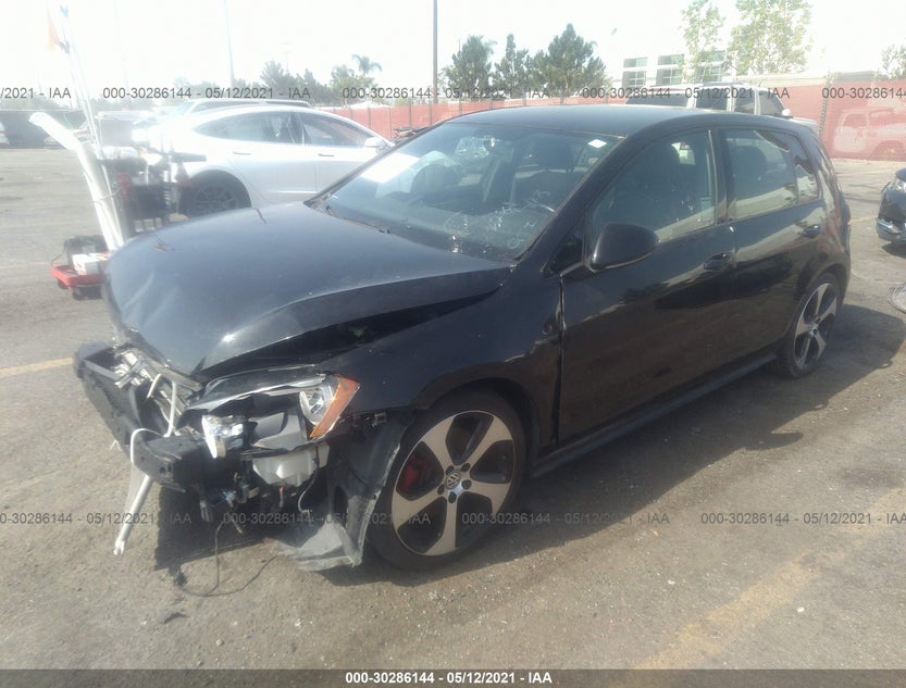 3VW5T7AU0FM036281