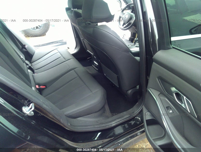 WBA5R1C53KAK06495