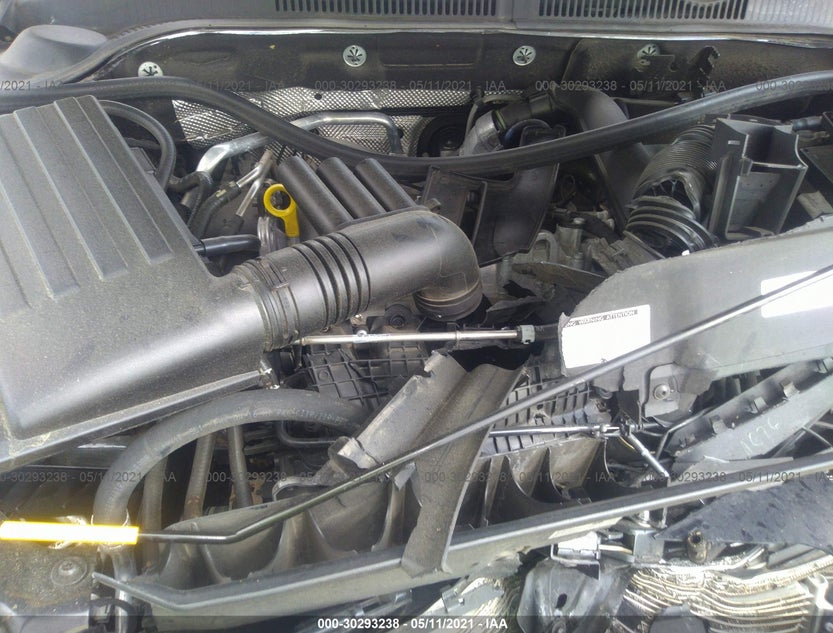 3VW2B7AJ4JM260271