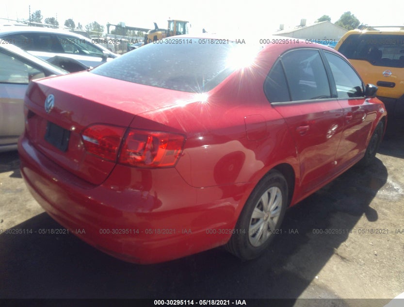 3VW2K7AJ1DM411782