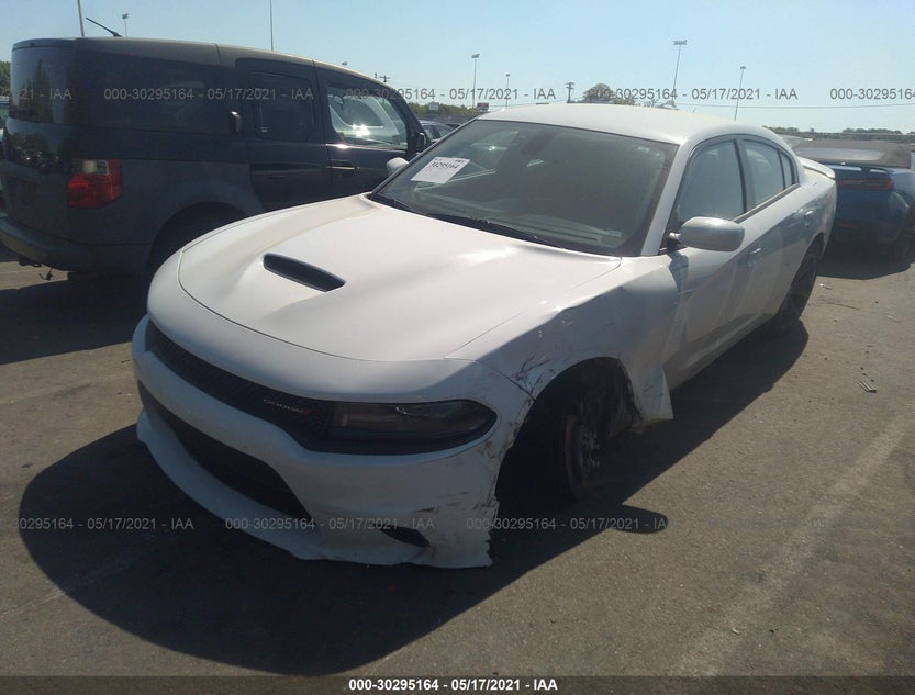 2C3CDXHG8KH584677